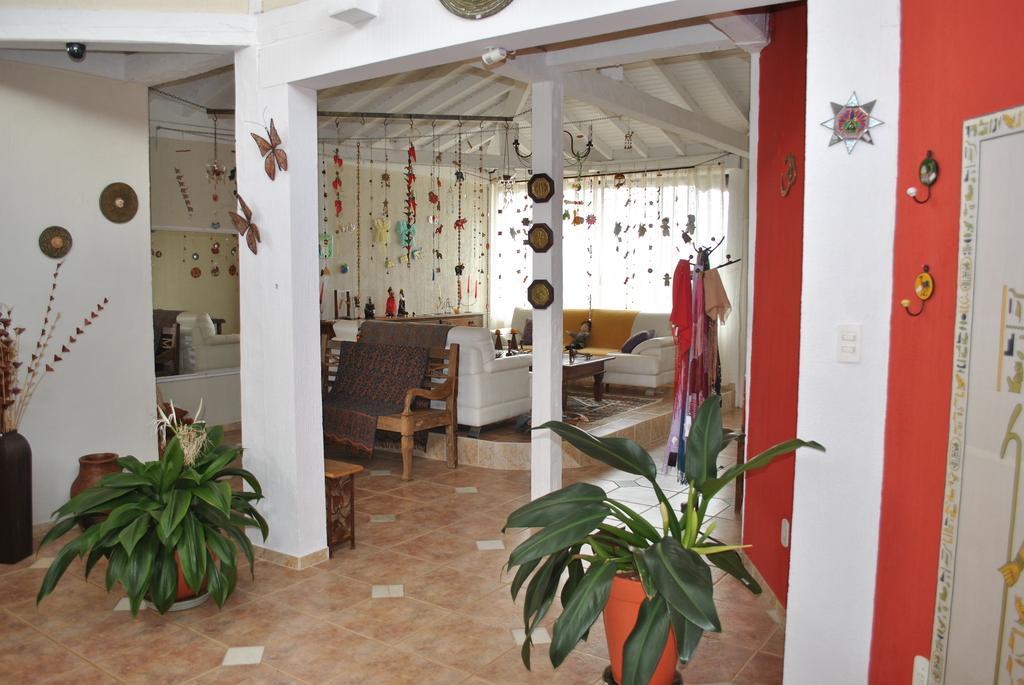 Inn Ananda-ri